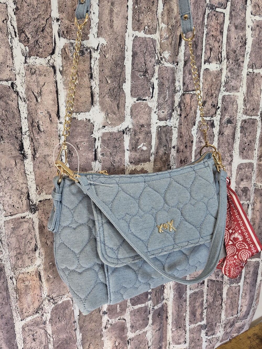 Betsey Johnson Denim Quilted Heart Crossbody Bag XOX With Bandana - Picture 7 of 16